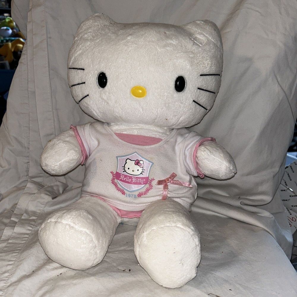 Hello Kitty plush Build A Bear white 16" no‎ bow Hello Kitty With Shirt
